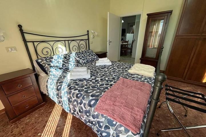 Apartamento entero, Casetta Luigina - A relaxing corner with a view of the city in Monterotondo, Provincia de Roma