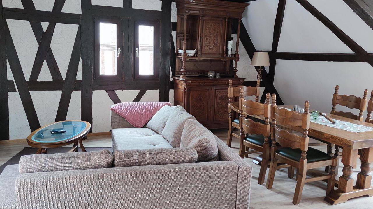 Ganze Ferienwohnung, Ferienwohnung für 4 Personen (120 m²) in Annweiler Am Trifels in Annweiler, Trifelsland
