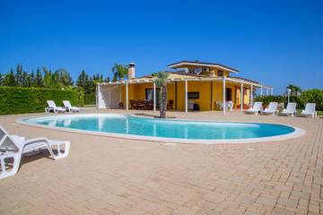 Casa Vacanza per 16 Persone in Melissano, Golfo di Taranto, Foto 3