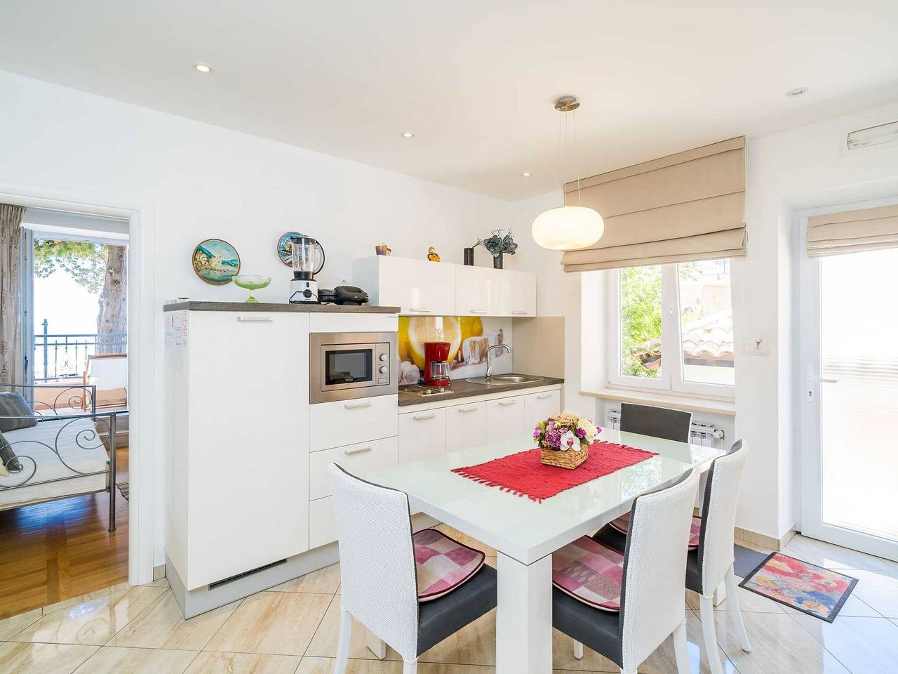 Ganze Wohnung, Apartment Villa Palma- Two Bedroom Apartment with Terrace and Sea View ( Apartman 4) in Mlini, Dubrovnik-Neretva