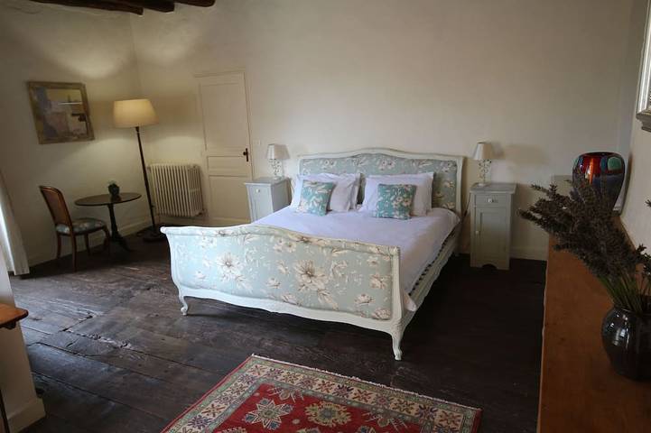 Location de vacances pour 8 personnes, avec jardin et jacuzzi à Pezuls - 2