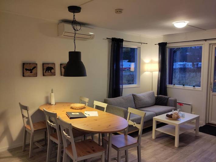 Ferienwohnung für 6 Personen, mit Ausblick und Terrasse sowie Garten - 1