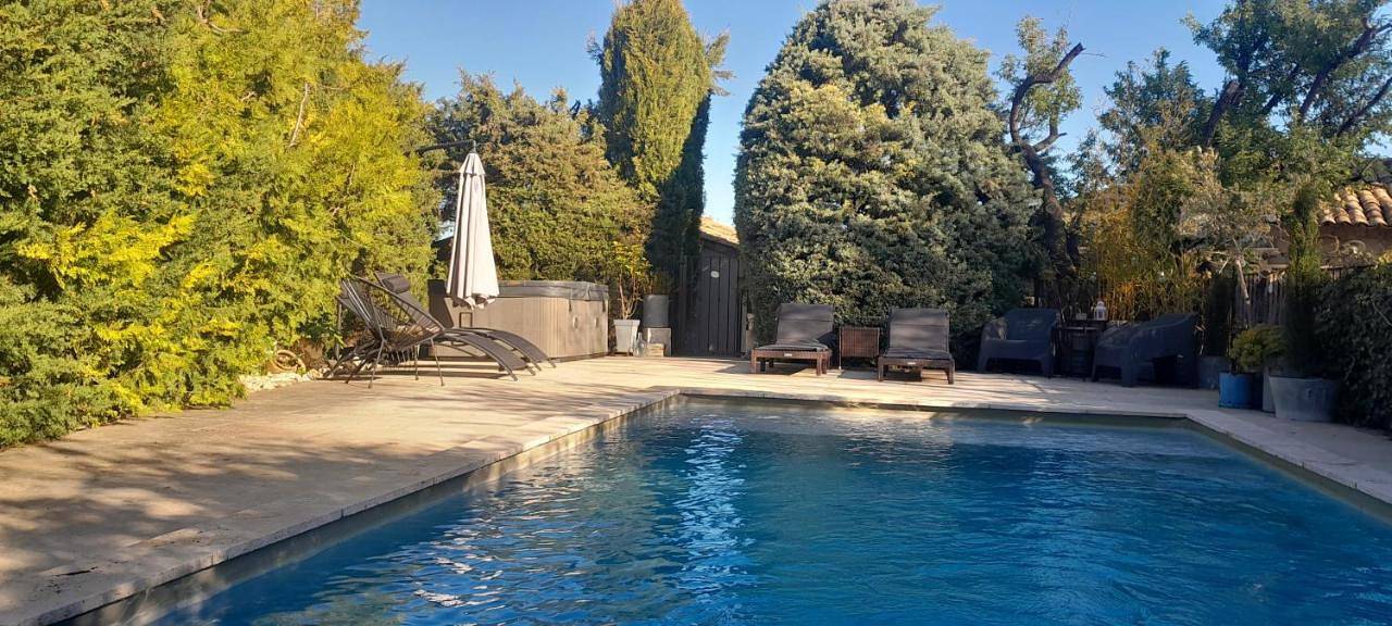 Gîte la fontaine de l alouette piscine et Spa en Provence in Méthamis, Parc naturel régional du Mont-Ventoux