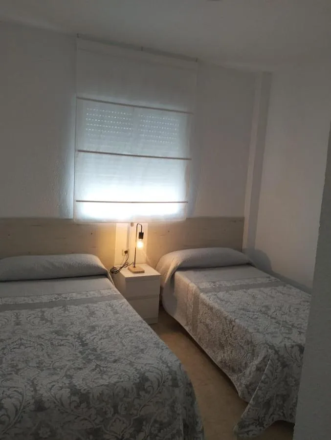 Country house for 8 people, with view and balcony - 1