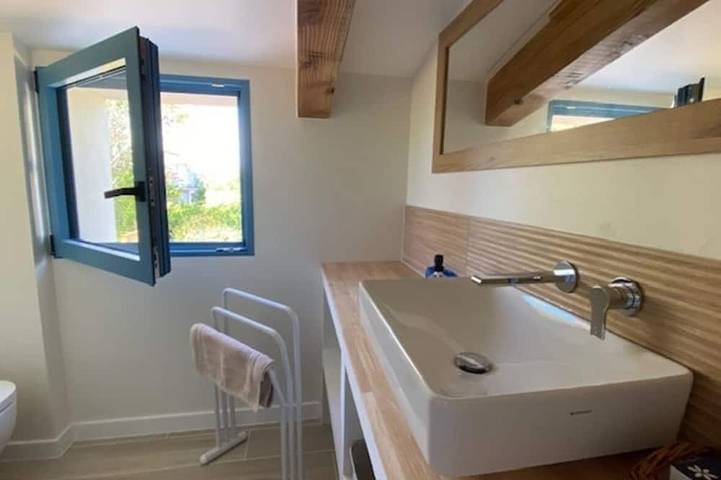 Location de vacances pour 4 personnes, avec Terrasse et Jardin à L'Éguille - 4