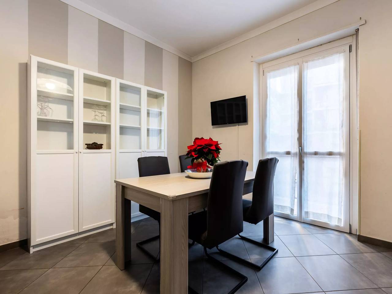 Ganze Wohnung, 3 Zimmer 4 Personen in Alba, Langhe