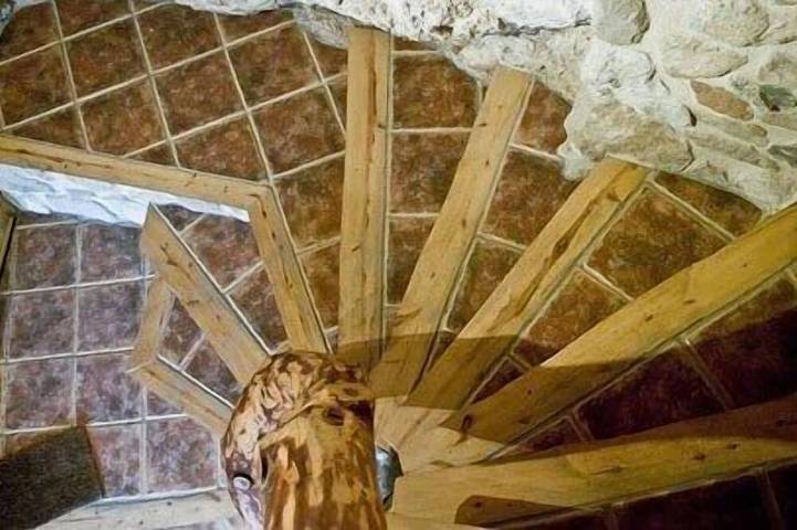 Gîte pour 8 personnes, avec balcon - 1