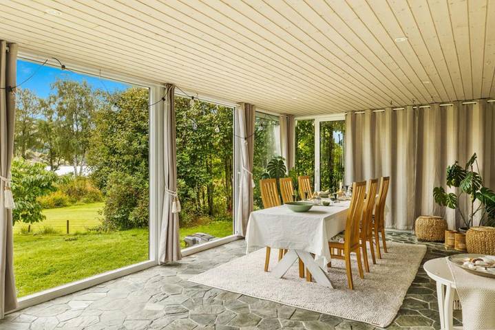 Ferienhaus für 11 Personen, mit Whirlpool und Terrasse sowie Garten und Sauna in Halden - 4