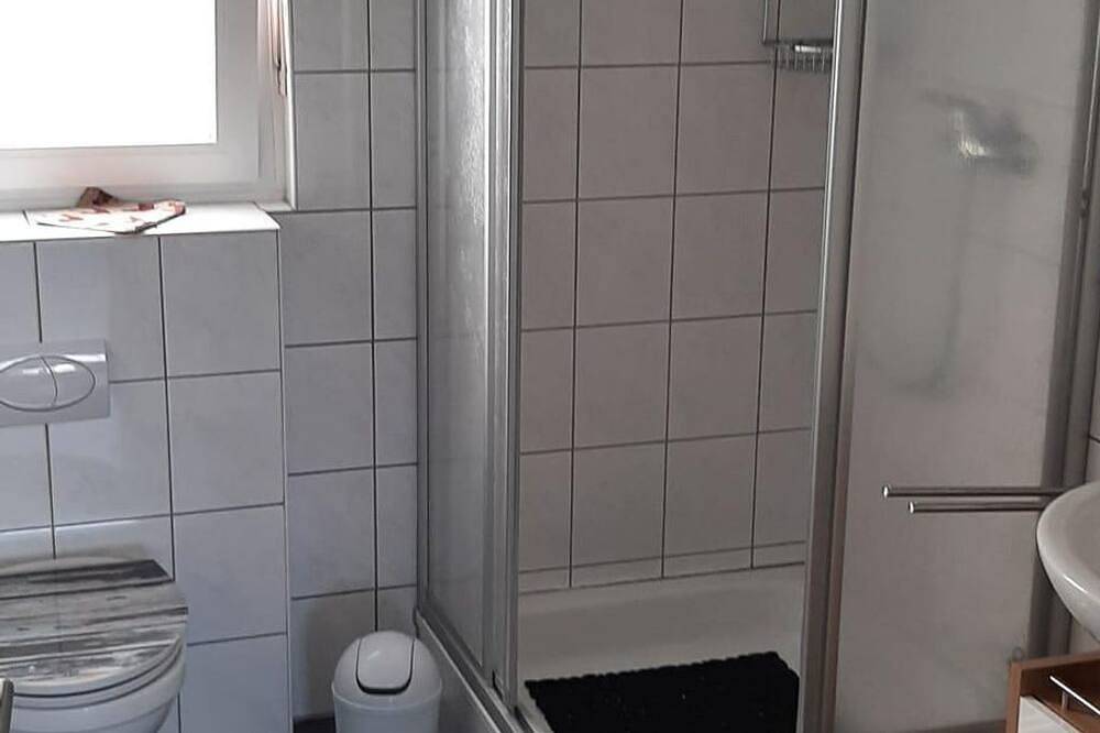 Ganze Wohnung, Ferienwohnung Auf der Höh - 2-Bett-Ferienwohnung Dusche/Wc, 1 Schlafraum in Manderscheid, Bernkastel-Kues & Umgebung