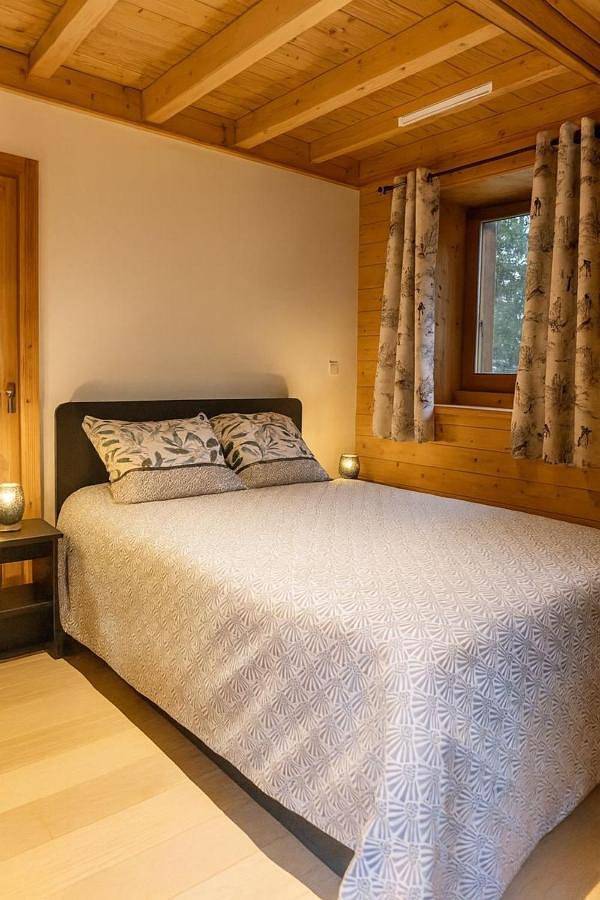 Location de vacances pour 5 personnes, avec terrasse ainsi que jardin et vue à Bras - 4