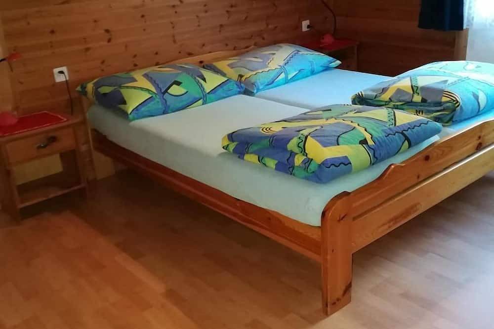Ganze Wohnung, Ferienwohnung Zernez für 1 - 4 Personen mit 2 Schlafzimmern - Ferienwohnung in Zernez, Unterengadin