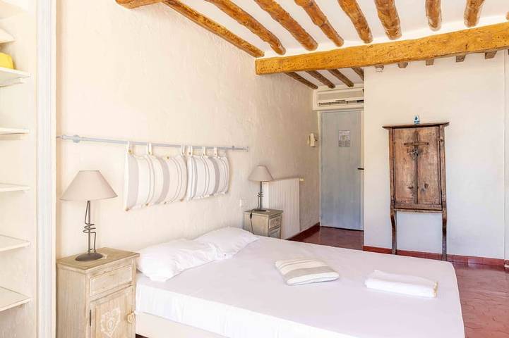 Appartamento intero, Studio 103-Monolocale-Standard-Bagno privato con vasca-Vista mare parziale in Cros de Cagnes, Cagnes-sur-Mer