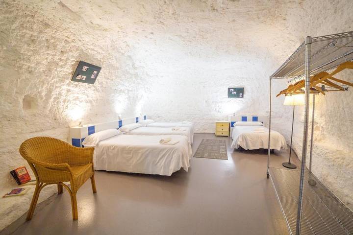 Casa rural para 5 personas, con Balcón y Terraza además de Jardín y Piscina en Ribera Navarra - 3