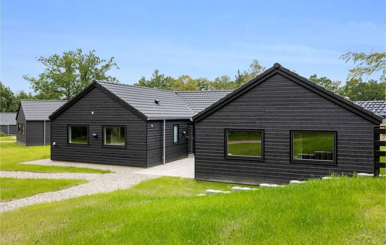 Ferienhaus für 16 Personen, mit Sauna und Garten sowie Seeblick, mit Haustier in Krakow am See - 2