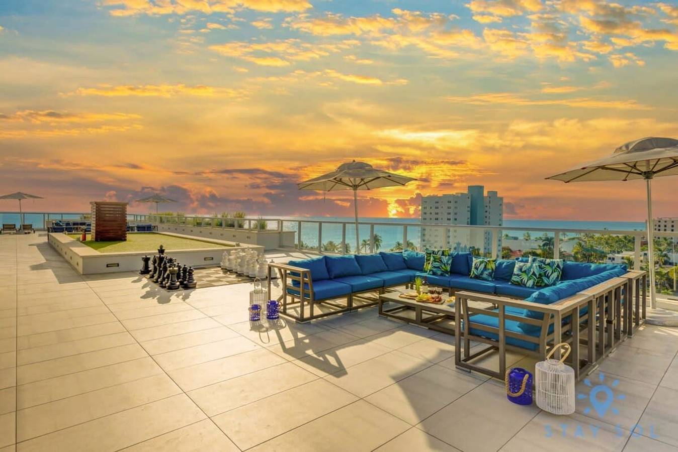 Entire apartment, Perfect Relax Rooftop Pool Hot Tub Up to 6 in Hollywood Beach (FL), Hollywood (FL)