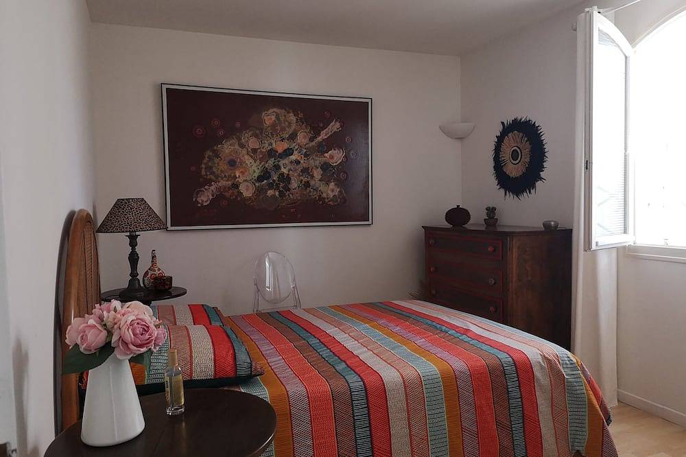 Villa de charme au pays de Giono in Manosque, Parc naturel régional du Luberon