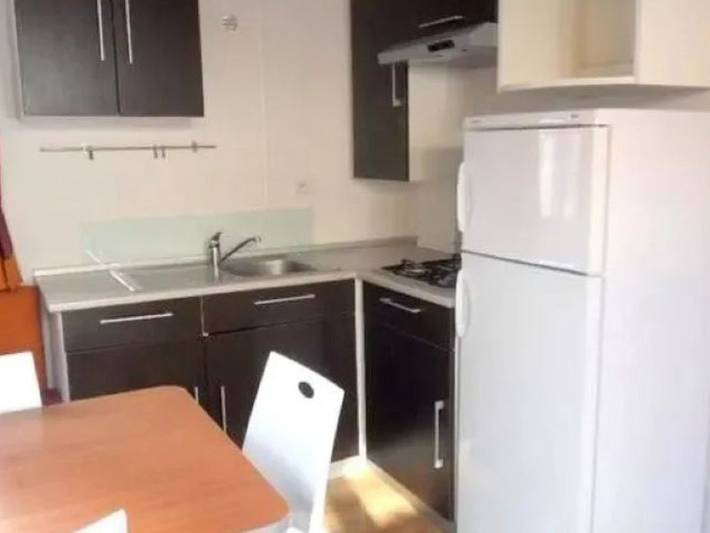 Mobil home pour 8 personnes, avec terrasse et piscine, animaux acceptés à Mialet - 3