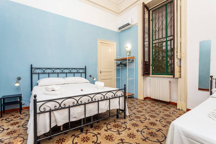 Ferienwohnung für 4 Personen, mit Garten, mit Haustier in Catania