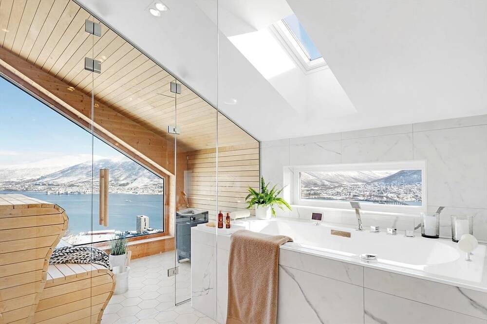 Deluxe Villa by Paramount in Tromsø