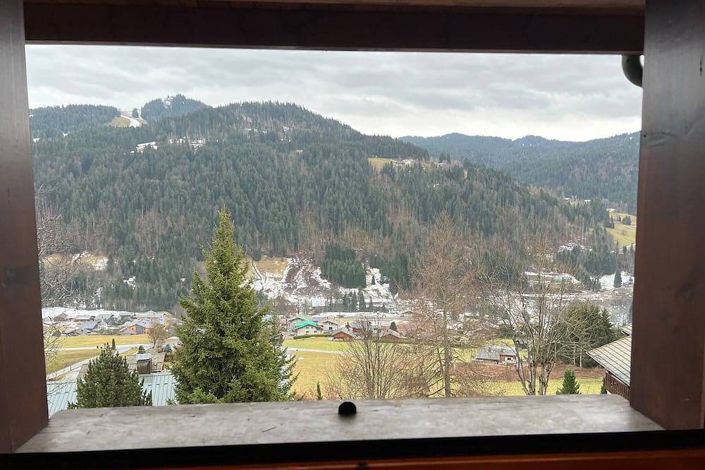 Chalet Cosy Les Gets Vue Montagne in Les Gets, Région de Bonneville