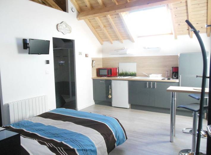 Studio pour 2 personnes, avec jardin dans le Cher