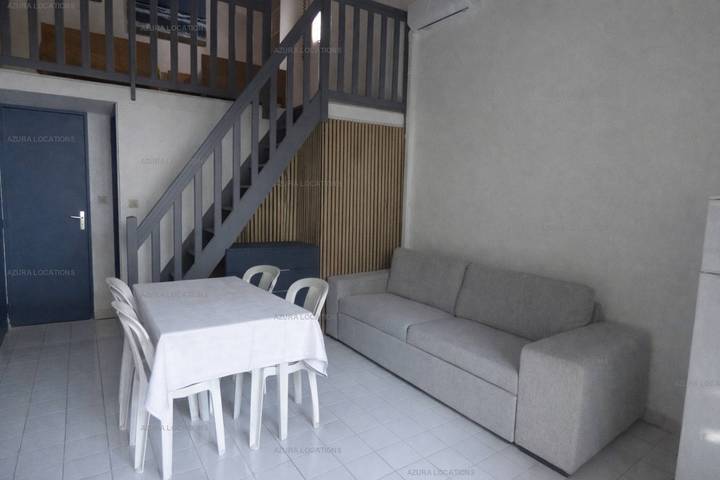 Gîte pour 5 personnes, avec jardin dans Plage Richelieu - 2