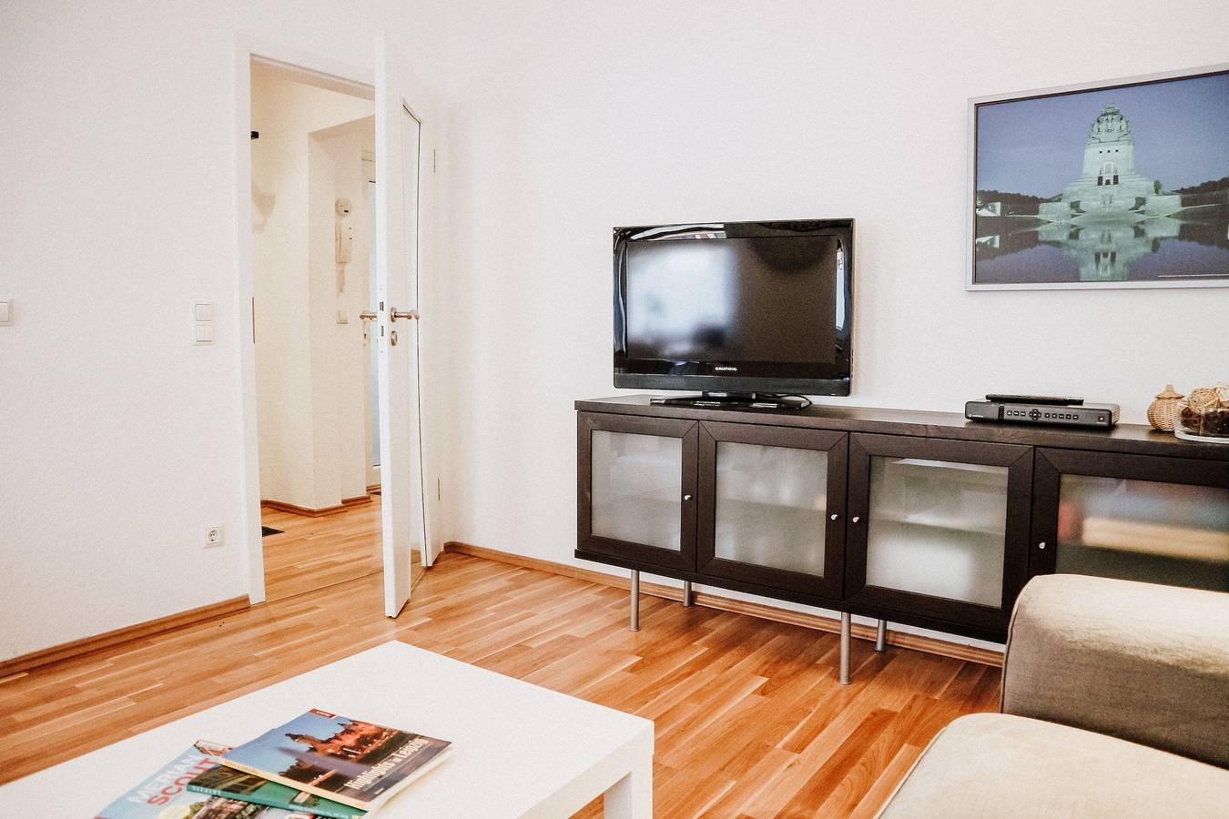 Entire holiday apartment, Holiday apartment for 4 people with garden in Alt-West, Leipzig
