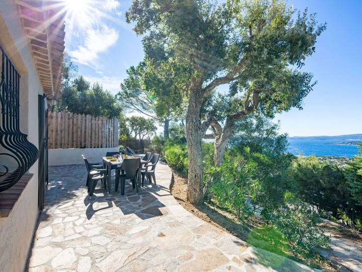 Maison de vacances pour 6 personnes, avec Terrasse et Jardin à Roquebrune-sur-Argens
