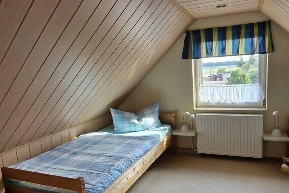 Ferienhaus in Ludorf mit Schwimmbecken in Ludorf, Müritz