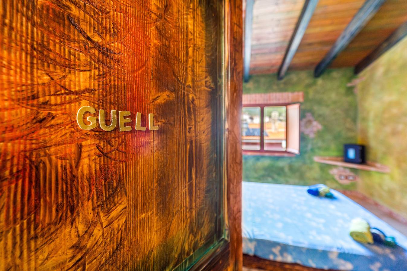 Zimmer 'Guell' mit privatem Bad im Flur in Teulada, Cagliari Provinz
