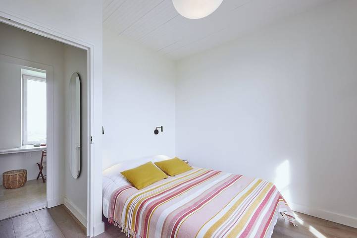 Gîte pour 6 personnes, avec jardin, animaux acceptés à Saint-Germain-des-Vaux - 4