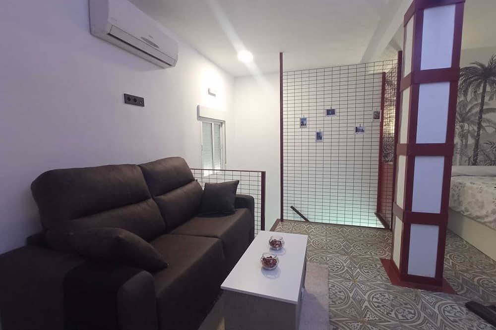Entire apartment, Estudio The Room Tres Ocho in Talavera de la Reina, Toledo Province