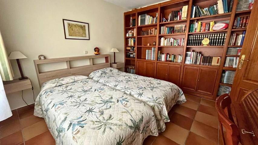 Casa rural para 9 personas, con vistas además de jardín y piscina en Sierra Norte - 4