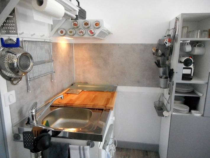 Studio entier, Studio "Petit Nid Cosy De L' Albret" avec terrasse privée, jardin privé, Wi-Fi et petite buanderie in Nérac, Région de Nérac