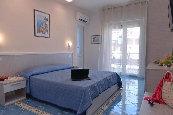 B&b per 2 persone, con Balcone e Terrazza nonché Giardino e Panorama in Costiera amalfitana