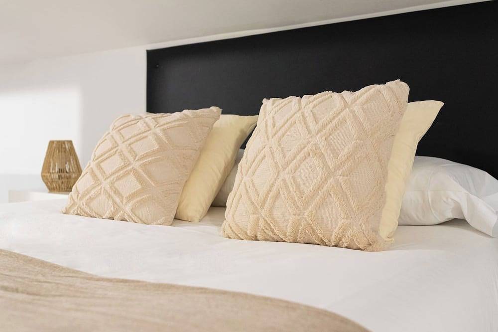 Ganze Wohnung, Elegant Duplex Penthouse with Parking in Vigo, Rías Baixas