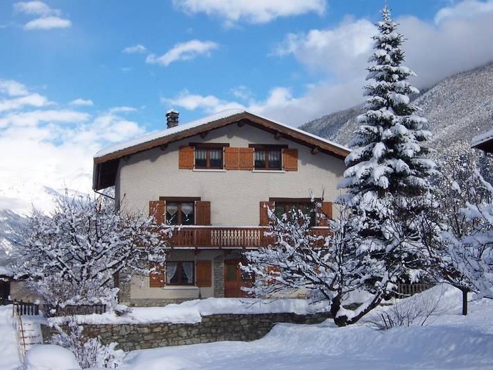 Gîte pour 2 personnes, avec Terrasse et Jardin à Bramans