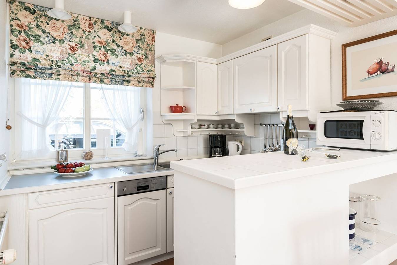 Ganze Wohnung, Lichtdurchflutete Ferienwohnung im Eg/Ug in Westerland mit Terrasse und Garten in Westerland, Sylt (Gemeinde)