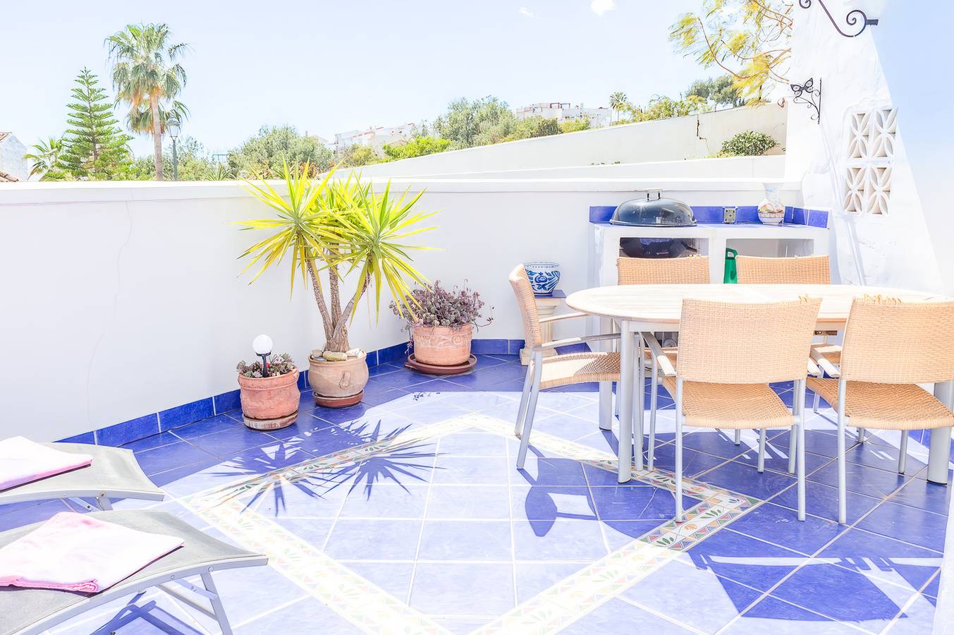 Ganze Wohnung, Rabat 23 - Oasis Properties in El Capistrano, Costa del Sol