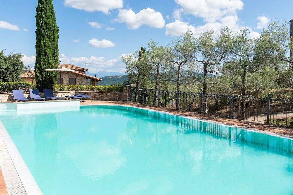 Casa en Collazone con Piscina y Sauna in Collazzone, Provincia de Perugia