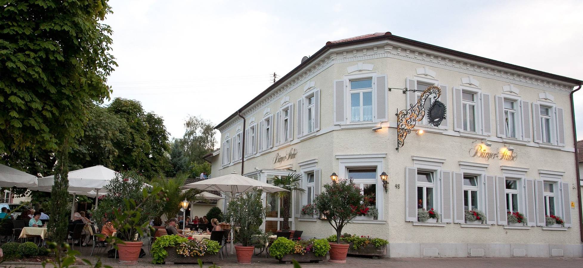 Ganze Wohnung, Gästehaus/Hotel Bürgerstube - Gästehaus Vis-a-Vis Doppelzimmer in Sasbach am Kaiserstuhl, Kaiserstuhl