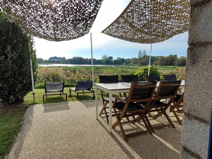 Gîte pour 8 personnes, avec terrasse et jardin dans Kerhillio