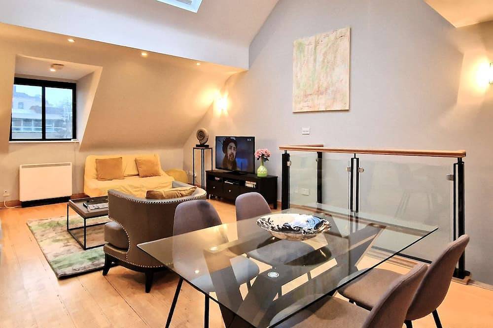 Superbly located! Bright and Airy Mews. in Dublin, County Dublin