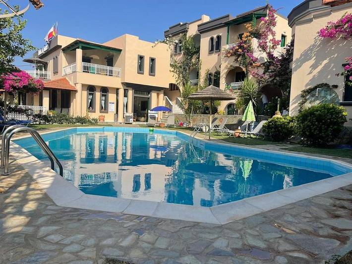 Hôtel pour 2 personnes, avec jardin et vue ainsi que terrasse et piscine