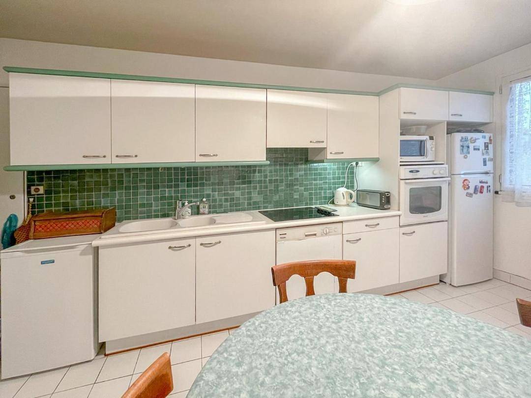 Appartement entier, Two-Bedroom Apartment in Le Vésinet, Yvelines