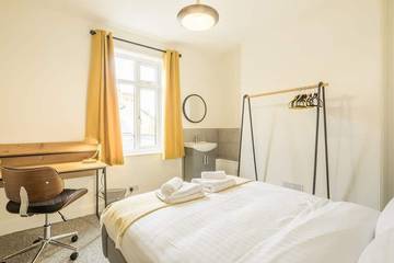 Apartment for 7 People in Cambridge, Cambridgeshire, Photo 2