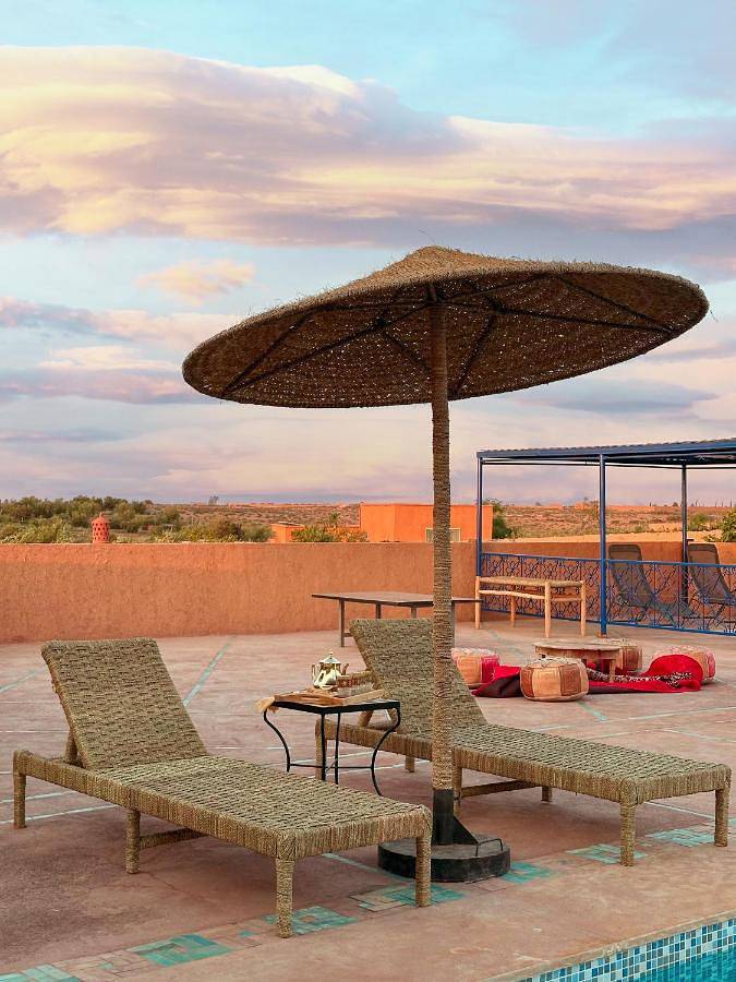 Riad pour 2 personnes, avec terrasse et piscine ainsi que vue et jardin