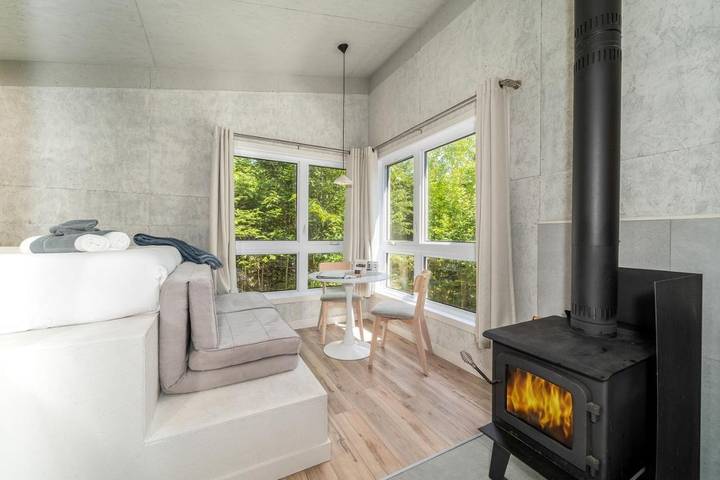 Cottage pour 2 personnes, avec vue ainsi que terrasse et sauna, animaux acceptés