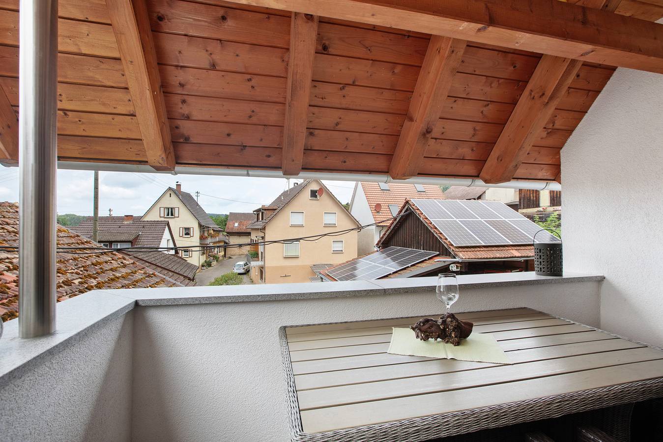 Ganze Wohnung, Ferienwohnung 'Am Blumengässle' mit Gemeinschaftsgarten, Balkon und Wi-Fi in Müllheim, Südschwarzwald