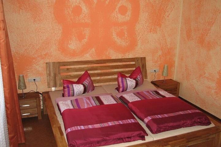 Bauernhof für 8 Personen, mit Balkon und Garten im Steigerwald - 2